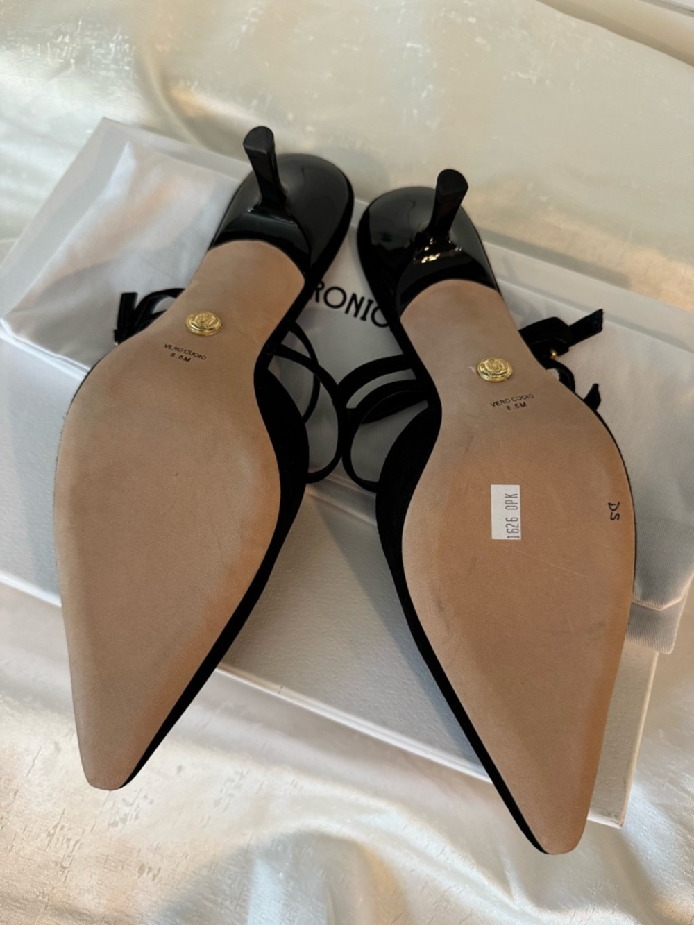 Veronica Beard Corrie Black Suede Strappy Mule Kitten Heels - Picture 12 of 15